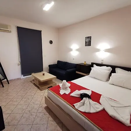 Nelli Alonissos 4*