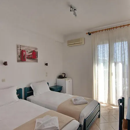 Nelli Alonissos Guest house *
