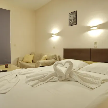 Pensionat Nelli Alonissos 4*