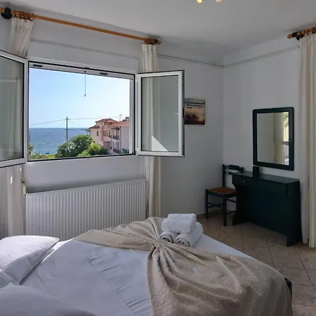 Pensiune Nelli Alonissos *